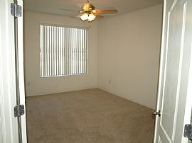 Beautyfull Scottsdale Rd. Condo in Phoenix, AZ (Photo 5 of 6)