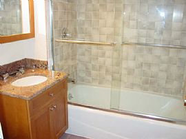 Single Family House Cute,Cozy & Clean in Peekskill, NY (Photo 4 of 6)