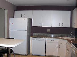 Spacious condo, great for roomates in Norwalk, CT (Photo 2 of 6)