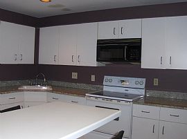 Spacious condo, great for roomates in Norwalk, CT (Photo 3 of 6)