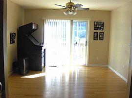 Spacious single family home for rent in Ansonia, CT (Photo 6 of 6)