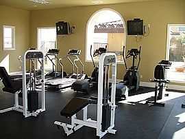 Westlake Village Condo (N. Natomas) in Sacramento, CA (Photo 2 of 5)