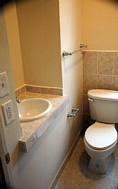 S. Philly Home for Lease/Purchase in Philadelphia, PA (Photo 3 of 4)