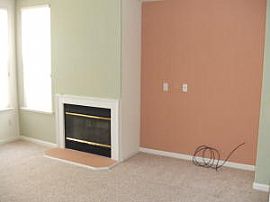 Pleasanton Single Family Home 3BR  2.5BA in Pleasanton, CA (Photo 4 of 4)