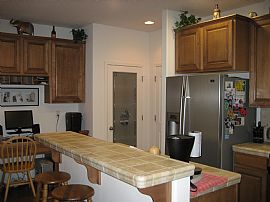 Beautifully Upgraded NEW 2007 Home  in West Sacramento, CA (Photo 4 of 6)