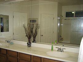 Beautifully Upgraded NEW 2007 Home  in West Sacramento, CA (Photo 6 of 6)