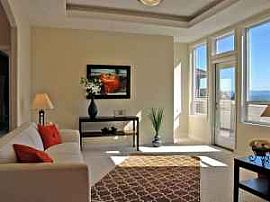 Bull Mountain - Spacious with Views! in Tigard, OR (Photo 2 of 4)