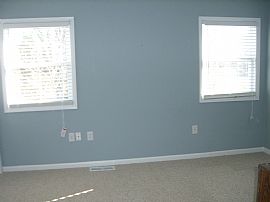 Completely refurbished condo in Cornelius, NC (Photo 5 of 6)