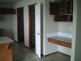 New House For Rent in Puyallup, WA (Photo 4 of 6)