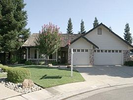 Beautiful Single Story Home  in Elk Grove, CA