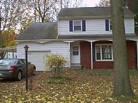 Ready to Rent in Fairlawn, OH