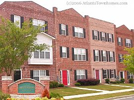 Spacious Townhouse - Will go fast in Acworth, GA (Photo 2 of 6)