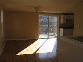 Newly remodeled 2 bedroom House in Steubenville, OH (Photo 2 of 6)