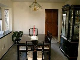 Spacious 4 bed 3 bath home for rent  in Antelope, CA (Photo 5 of 6)