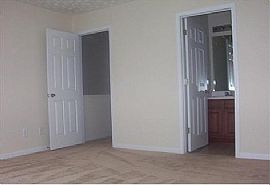 Luxurious 2 Story Townhome   in Hampton, GA