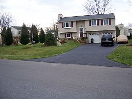 Great home in a great neighborhood in Poolesville, MD