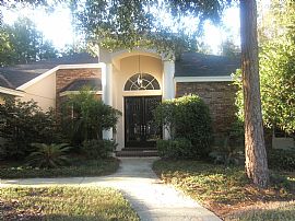 A Spectacular Executive Home w/ Pool in Apopka, FL