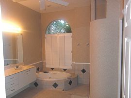 A Spectacular Executive Home w/ Pool in Apopka, FL (Photo 3 of 6)