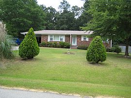 Adorable Brick Home in Douglasville, GA