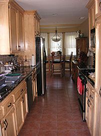 PRICE REDUCED!!! S. OF THE BLVD HOME in Tarzana, CA (Photo 2 of 4)