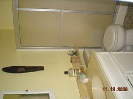 New remodel 2 bed 2 bath apto  in Culver City, CA (Photo 2 of 5)