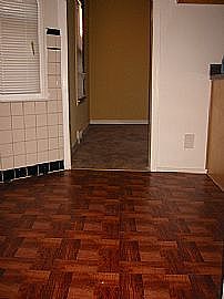 $895 / 3br/1B DECEMBER MOVE IN SPECIAL!! in Detroit, MI (Photo 5 of 5)