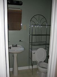 NEWLY RENOVATED: TOP NEIGHBORHOOD in Smyrna, GA (Photo 5 of 6)