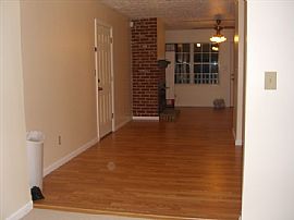 Charming 3 BR Ranch Style Home for Rent in Kettering, OH (Photo 1 of 6)