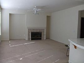 Gorgeous 5BR Home w/View! in Murrieta, CA (Photo 4 of 6)