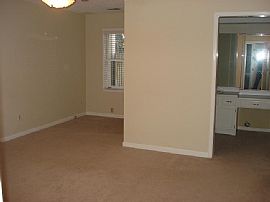 Spacious Townhouse in Hoover! in Hoover, AL (Photo 3 of 6)