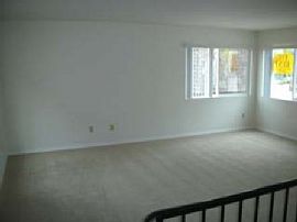 2 BRs, 2 Bath - Walk to Beach & Bay! in San Diego, CA (Photo 2 of 5)