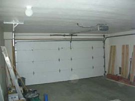 2 BRs, 2 Bath - Walk to Beach & Bay! in San Diego, CA (Photo 5 of 5)