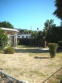 Huge Backyard! 2 BRs, 1 Bath Available in San Diego, CA (Photo 2 of 2)