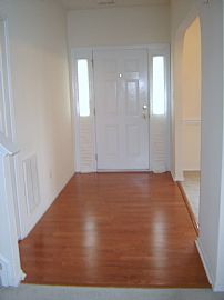 LEASE OR LEASE TO OWN*3BR 2.5B 1870SF in Raleigh, NC (Photo 2 of 6)