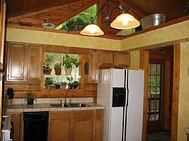 Jonathan Creek Log Home in Waynesville, NC (Photo 5 of 5)