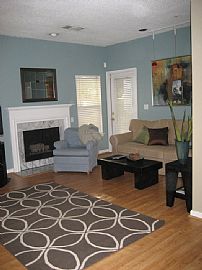 Spacious Renovated Condo  in Centreville, VA