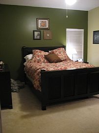 Spacious Renovated Condo  in Centreville, VA (Photo 4 of 4)