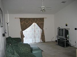 Immediate Occupancy! Motivated to Rent in Orlando, FL (Photo 2 of 6)