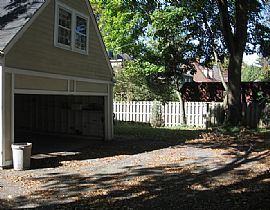 Great Family Home in Shaker Heights, OH (Photo 2 of 6)
