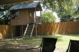 Nice Family Home in Metairie, LA (Photo 5 of 6)