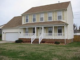 Beautiful Home in a Great Location in Chesapeake, VA