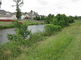 Beautiful Home in a Great Location in Chesapeake, VA (Photo 2 of 6)