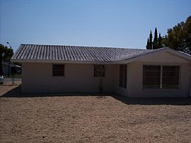 Port Richey home rent/lease Pet Friendly in Port Richey, FL (Photo 2 of 5)