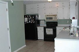 Great Brick Ranch Home w/ Fenced-in Yard in Mableton, GA (Photo 4 of 5)