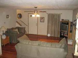Make this Great Family house your Home  in Delaware, OH (Photo 3 of 4)