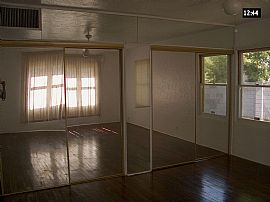 Beautiful Custom Home on Acre Lot in Phoenix, AZ (Photo 2 of 6)