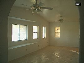 Beautiful Custom Home on Acre Lot in Phoenix, AZ (Photo 4 of 6)