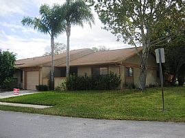 2/2 Winter Park Villa with garage in Winter Park, FL