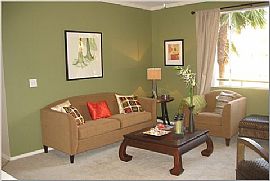 Gorgeous Condo Overlooking Lagoon!!! in Phoenix, AZ (Photo 3 of 6)