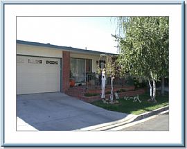 Beautiful 3 br + Office 2 Ba Hardwood in San Diego, CA